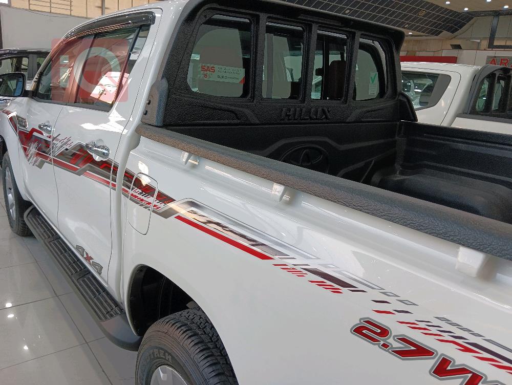 تويوتا هايلوكس